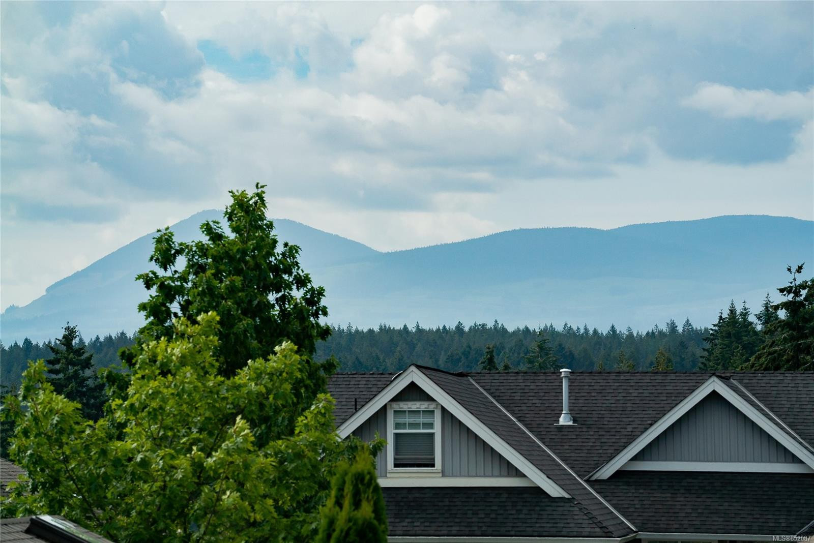 1734 White Blossom Way, Nanaimo Vancouver Island and Nanaimo Real Estate